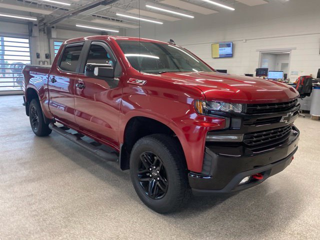 Used 2019 Chevrolet Silverado 1500 LT Trail Boss AWD/4WD image 3