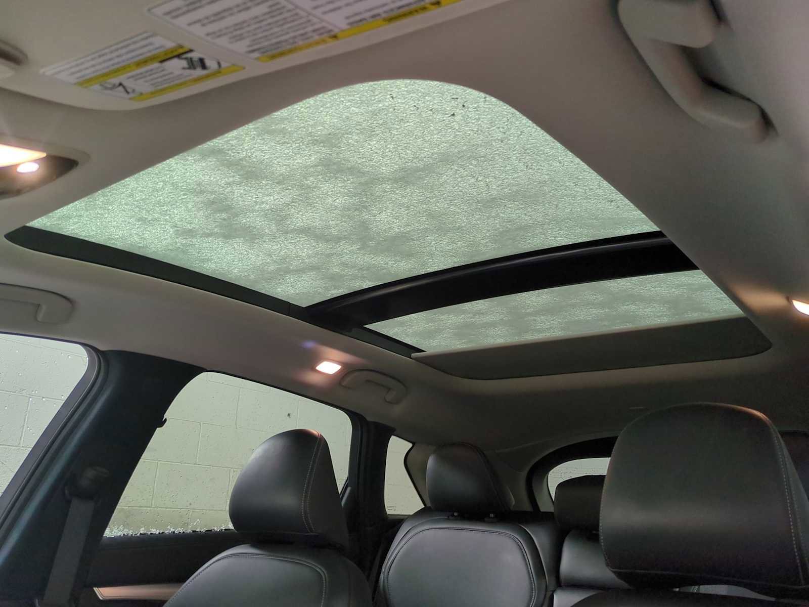 Used 2020 INFINITI QX50 Luxe w/ Navigation Package image 19