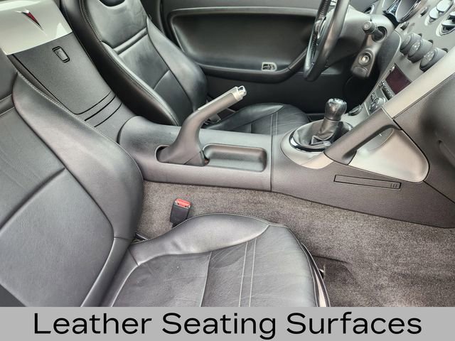 Used 2006 Pontiac Solstice Convertible w/ Premium Package image 17