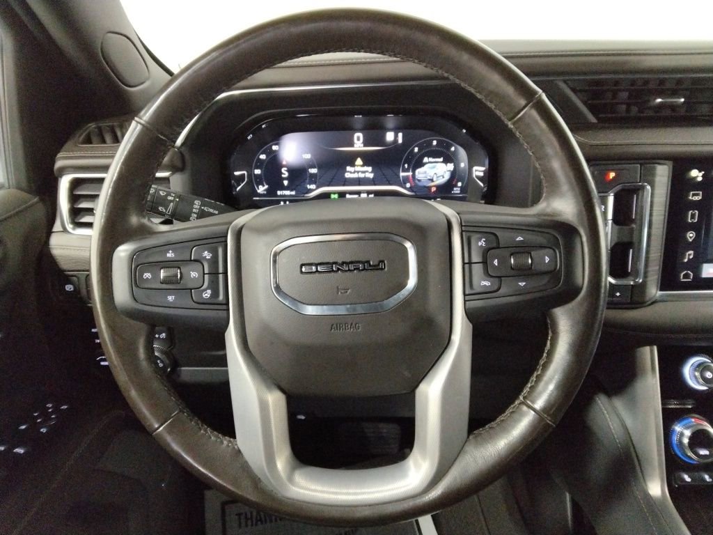 Used 2022 GMC Yukon Denali image 12