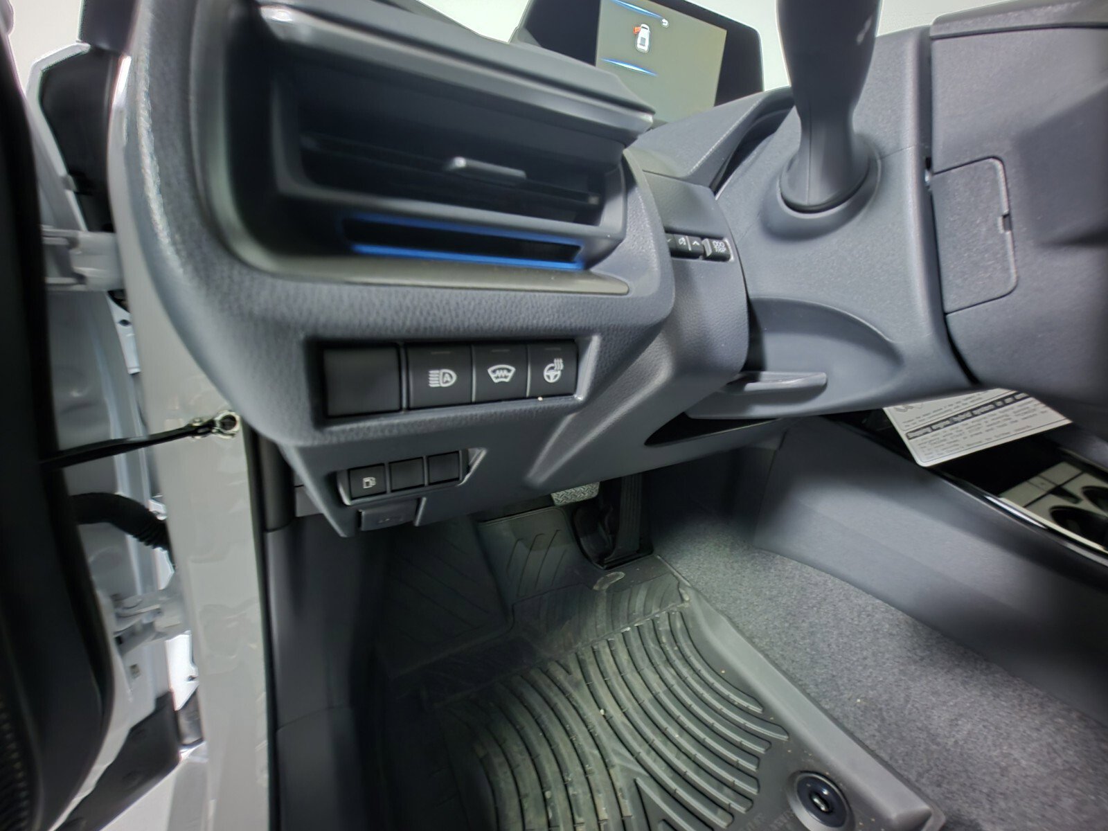 New 2026 Toyota Prius AWD image 19