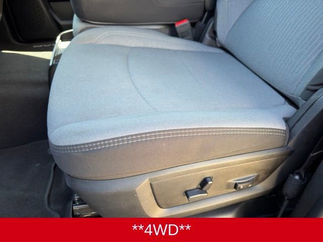 Used 2024 RAM 2500 Big Horn w/ Bed Utility Group image 12