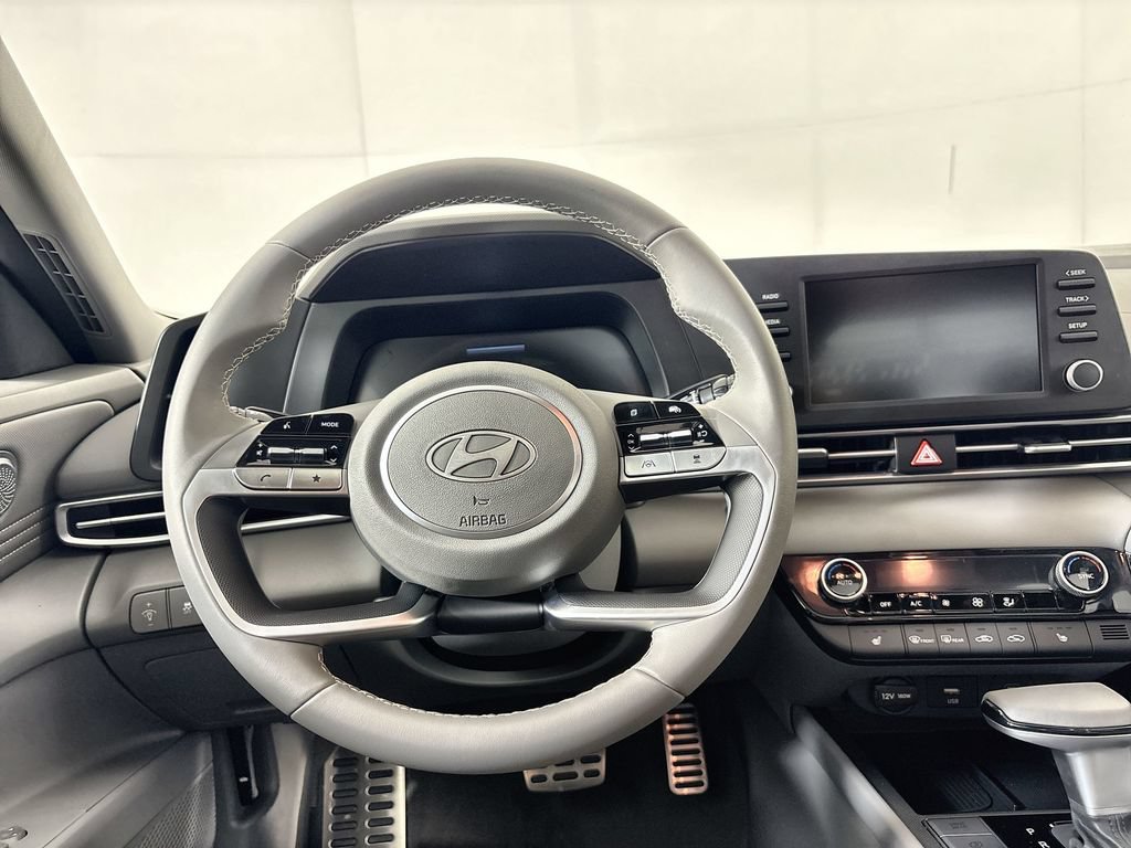 New 2026 Hyundai Elantra SEL Sport Premium FWD image 11