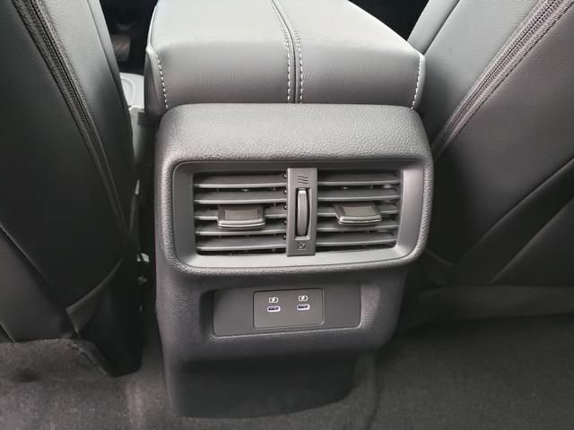 New 2026 Nissan Murano SL image 16