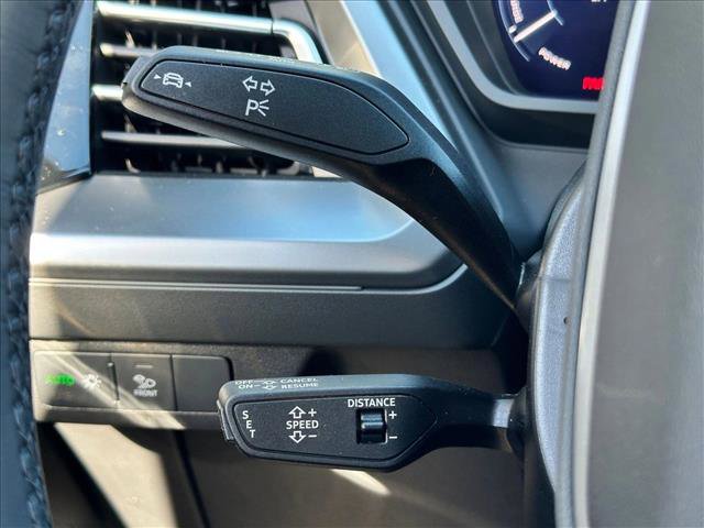 Used 2022 Audi Q4 e-tron Prestige image 11