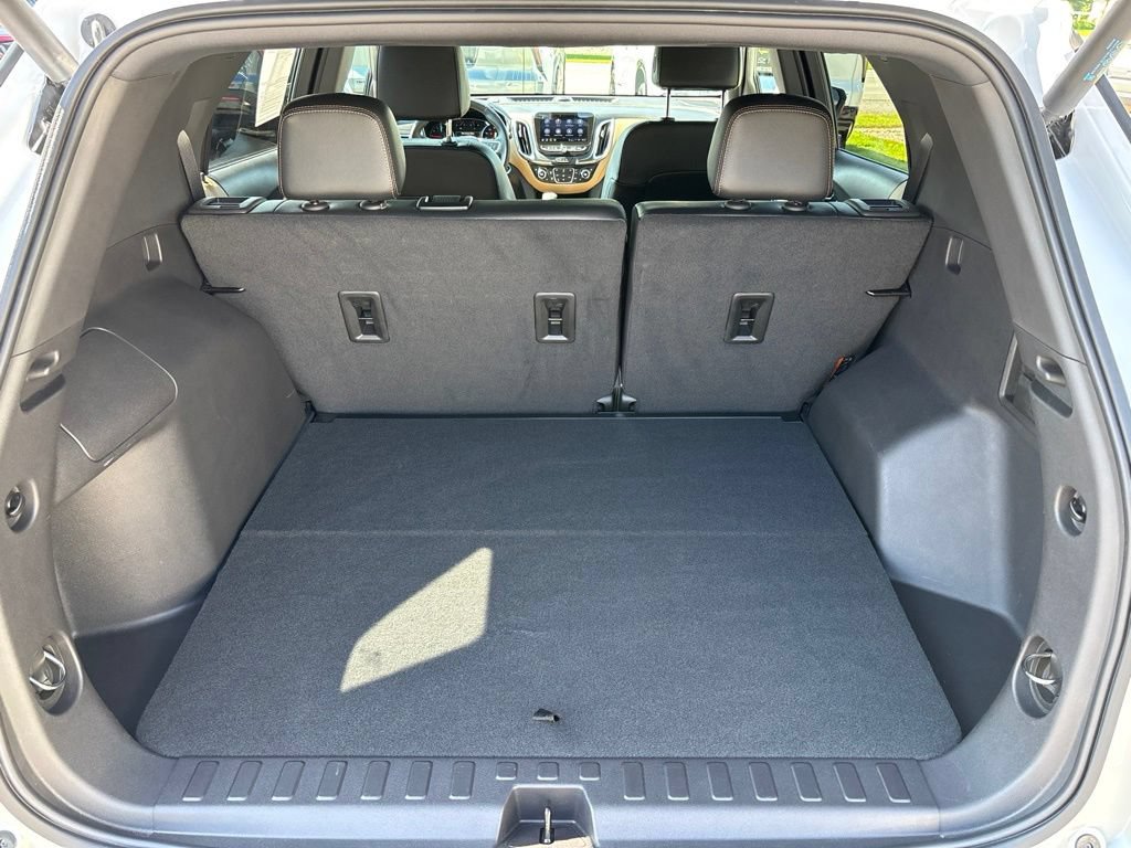 Used 2024 Chevrolet Equinox Premier FWD image 13