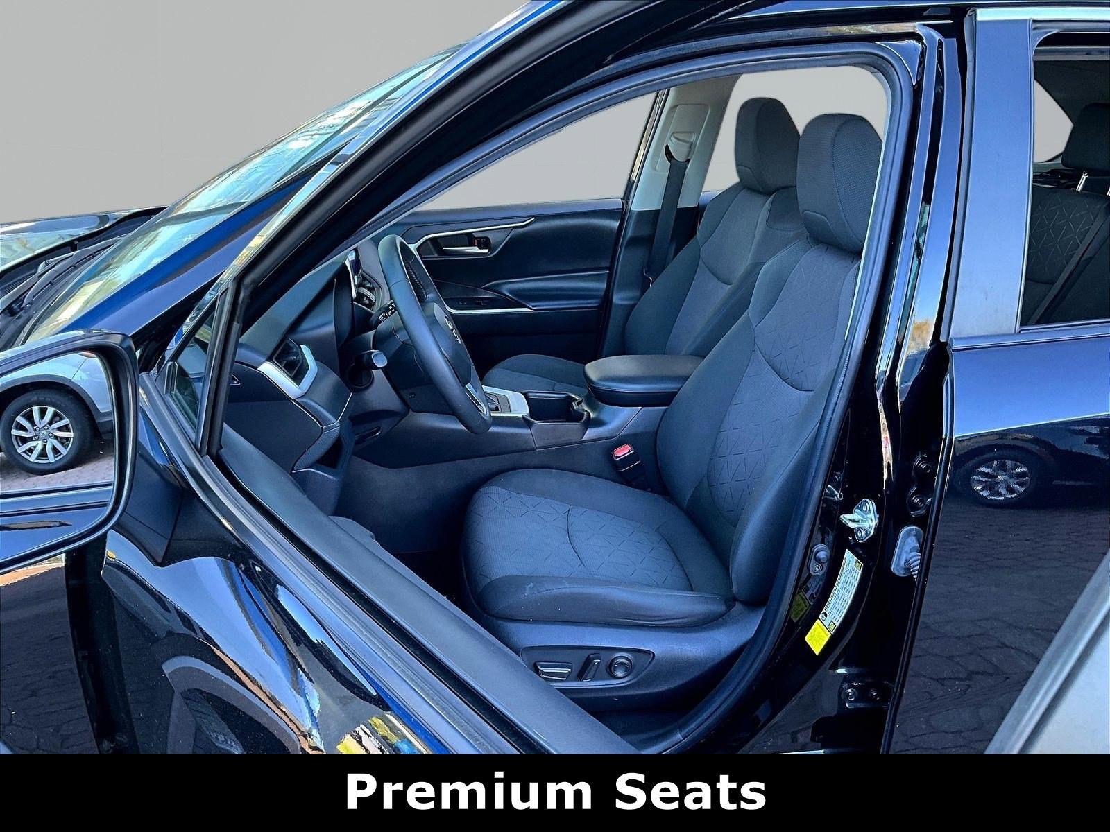 Used 2023 Toyota RAV4 XLE w/ Convenience Package AWD/4WD image 20