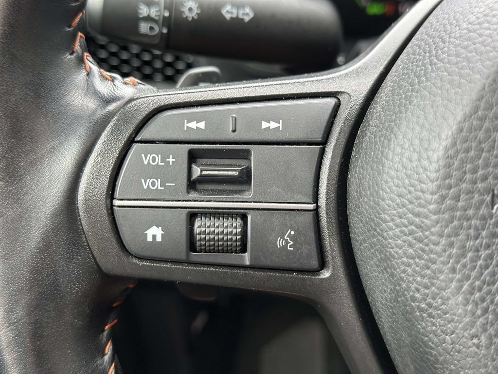Used 2025 Honda CR-V Sport-L image 37