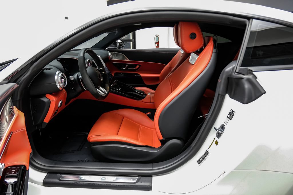 Used 2025 Mercedes-Benz AMG GT 63 image 7
