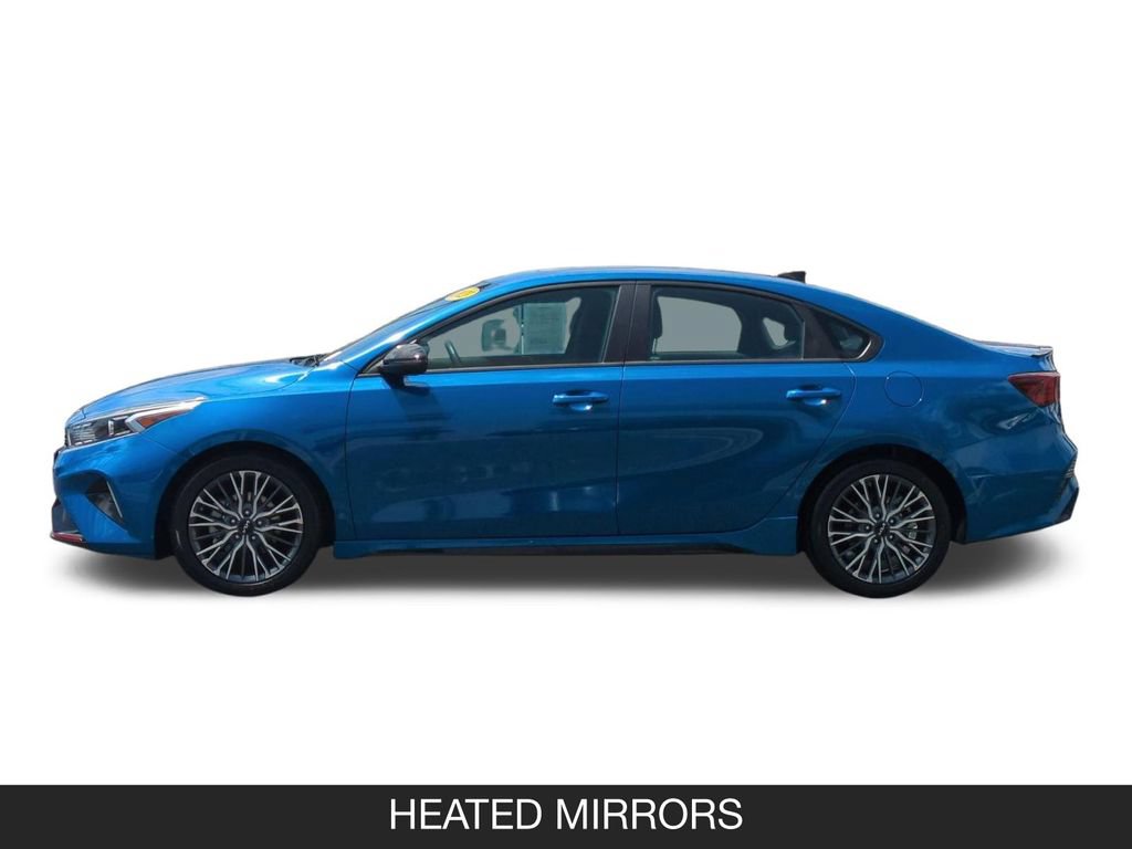 Used 2023 Kia Forte GT-Line w/ GT-Line Premium Package FWD image 5