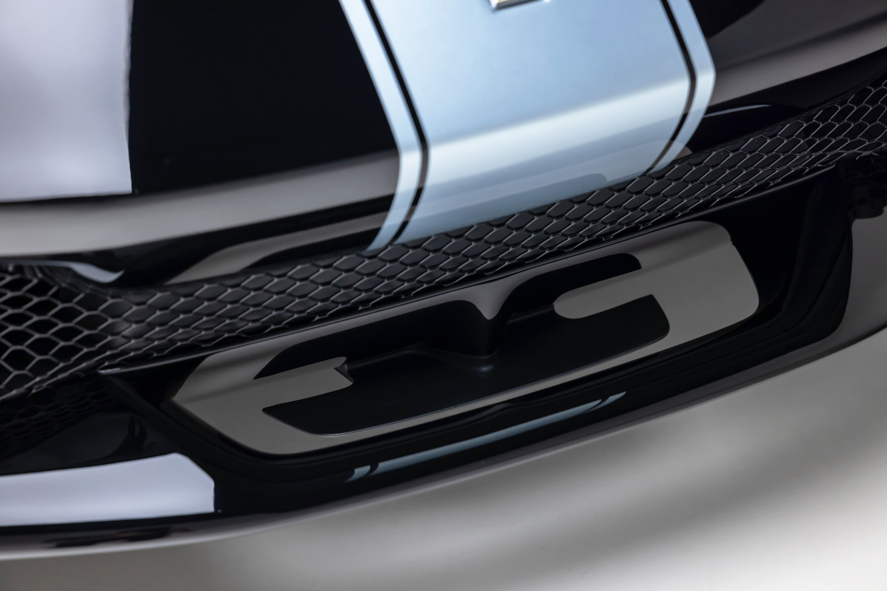 Certified 2025 Ferrari 296 GTB image 29