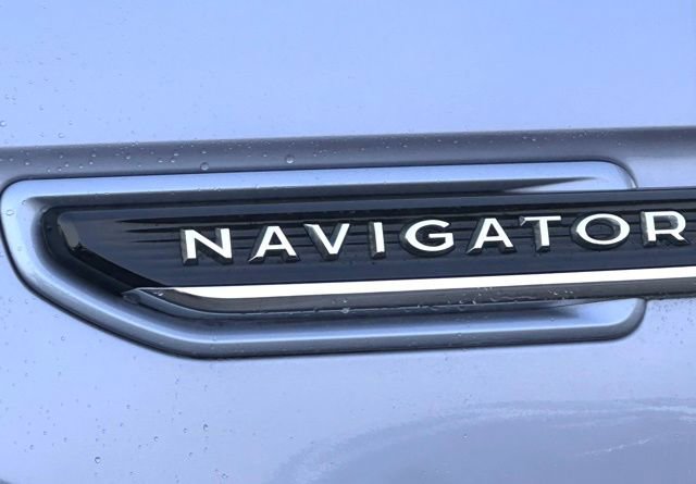 Used 2023 Lincoln Navigator L Black Label image 7