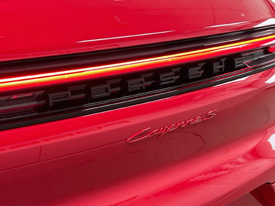 New 2026 Porsche Cayenne S AWD/4WD image 34