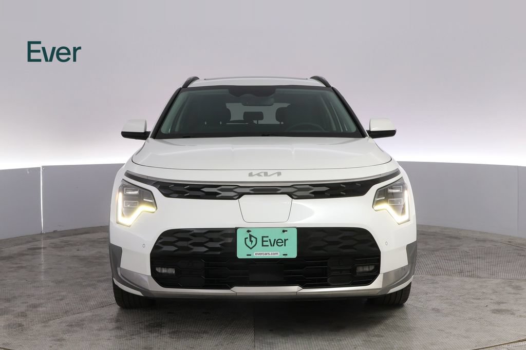 Used 2023 Kia Niro Wave FWD image 12