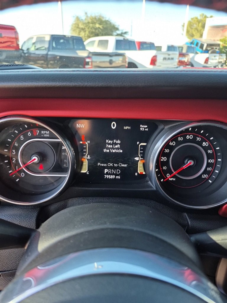 Used 2018 Jeep Wrangler Unlimited Rubicon image 32