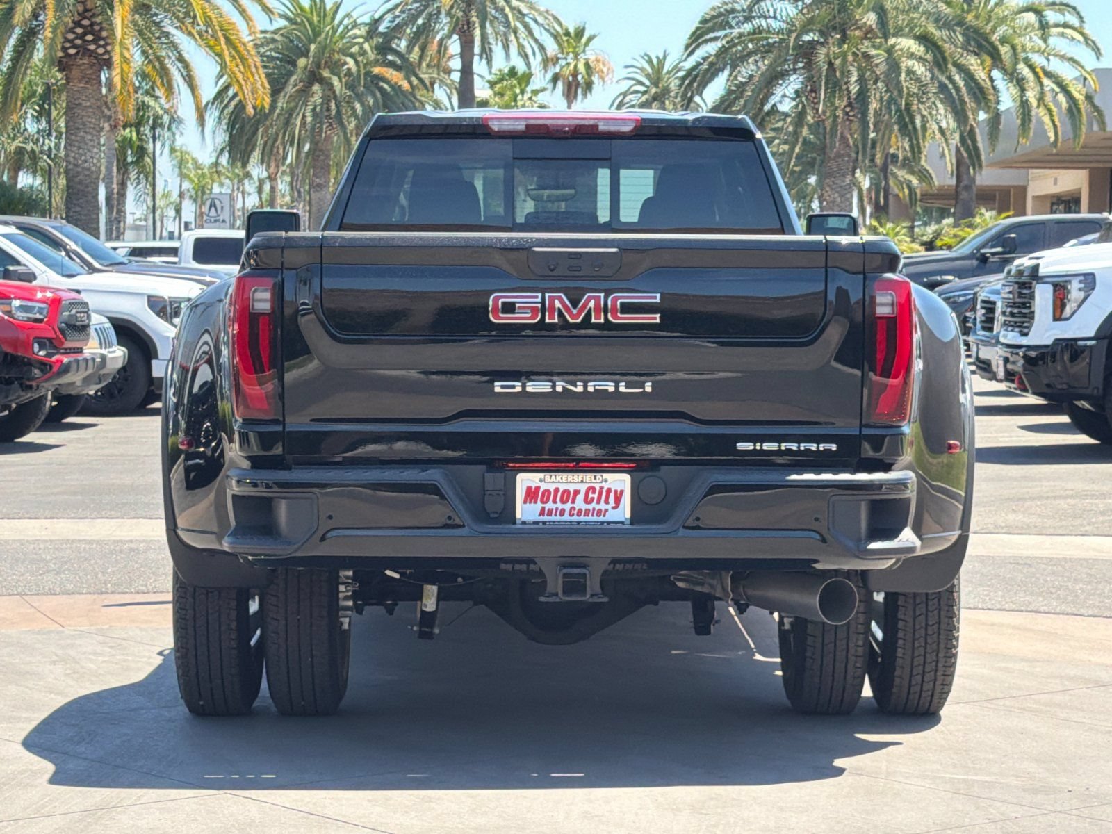 New 2026 GMC Sierra 3500 Denali w/ Denali Reserve Package AWD/4WD image 5
