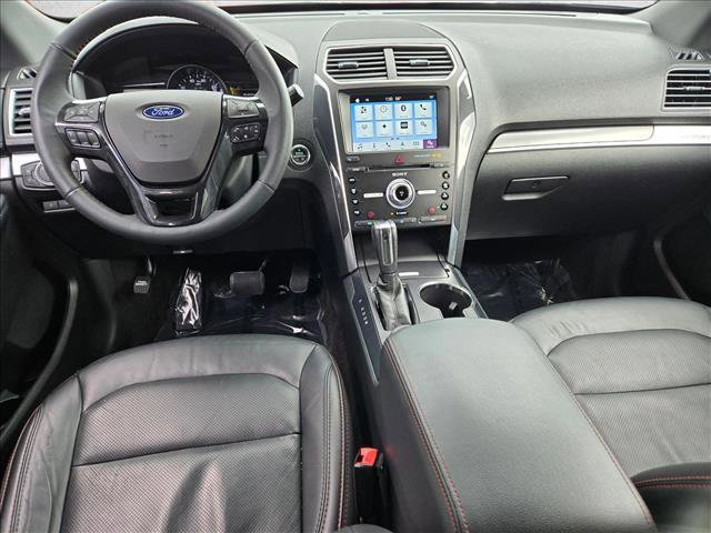 Used 2018 Ford Explorer Sport image 16