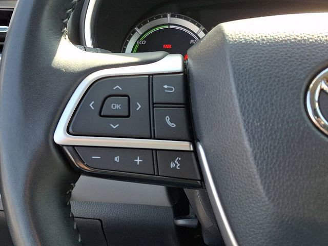 Used 2023 Toyota Highlander XLE AWD/4WD image 23