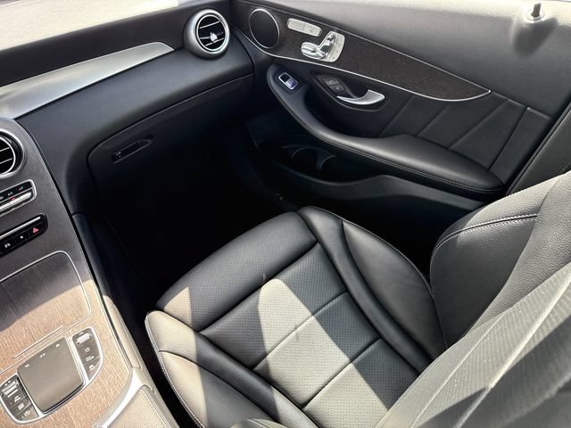 Used 2022 Mercedes-Benz GLC 300 image 15