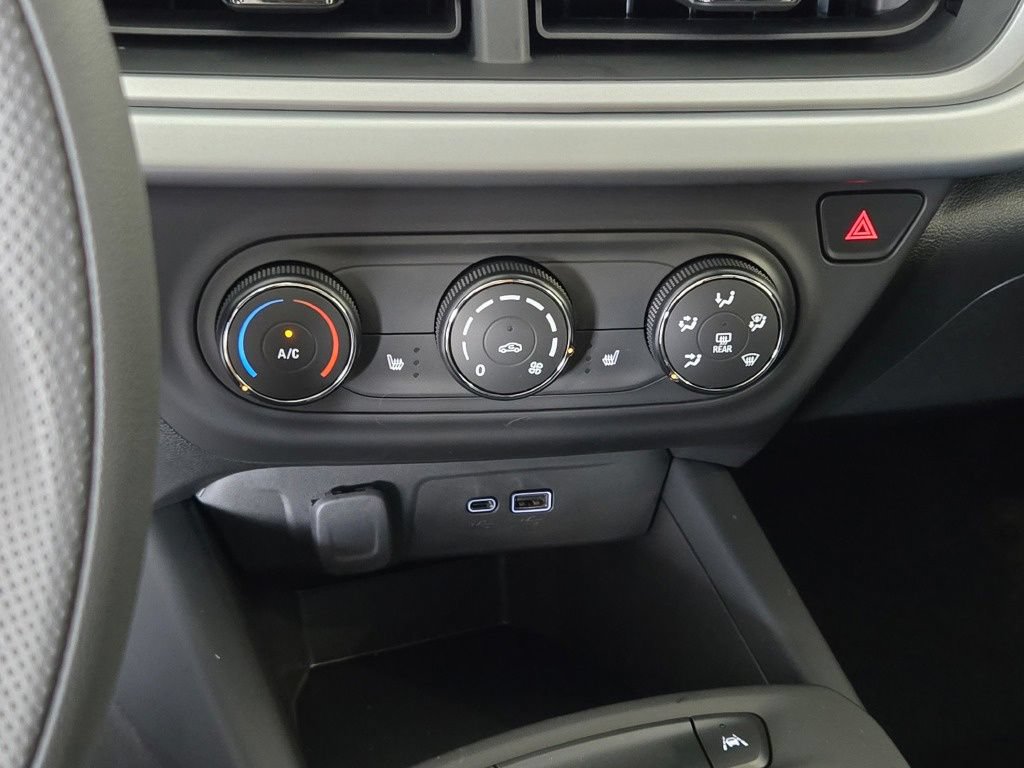 New 2026 Chevrolet Trax LS w/ LS Convenience Package FWD image 23