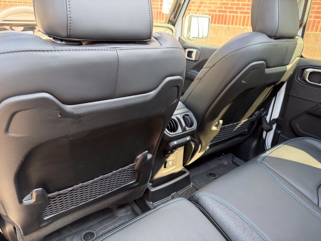 Used 2024 Jeep Wrangler High Altitude AWD/4WD image 24