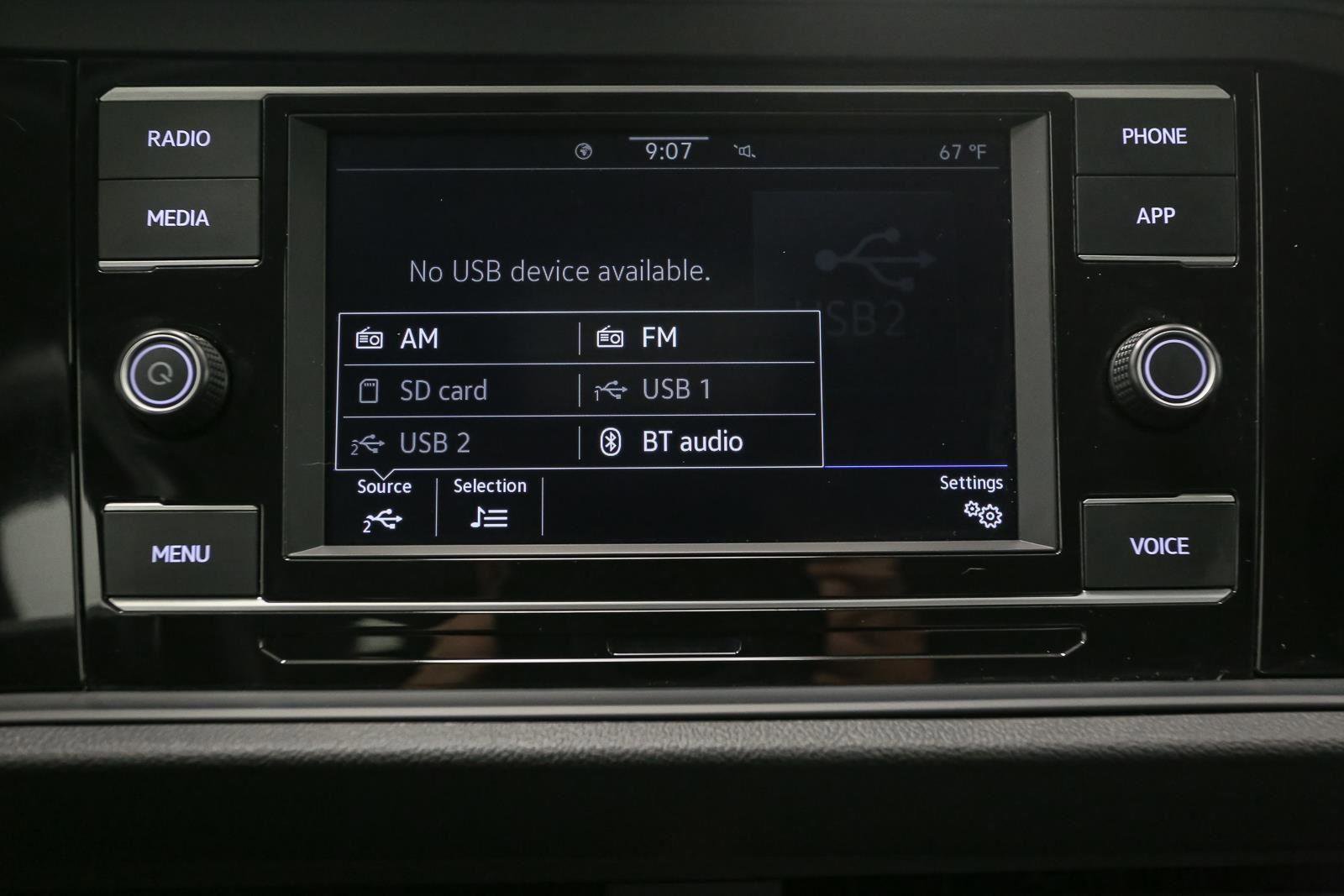 Certified 2022 Volkswagen Jetta SE FWD image 27