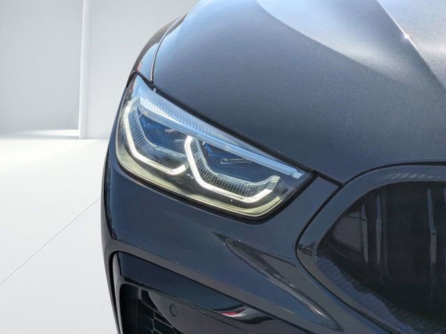 Used 2020 BMW M8 Coupe AWD/4WD image 8