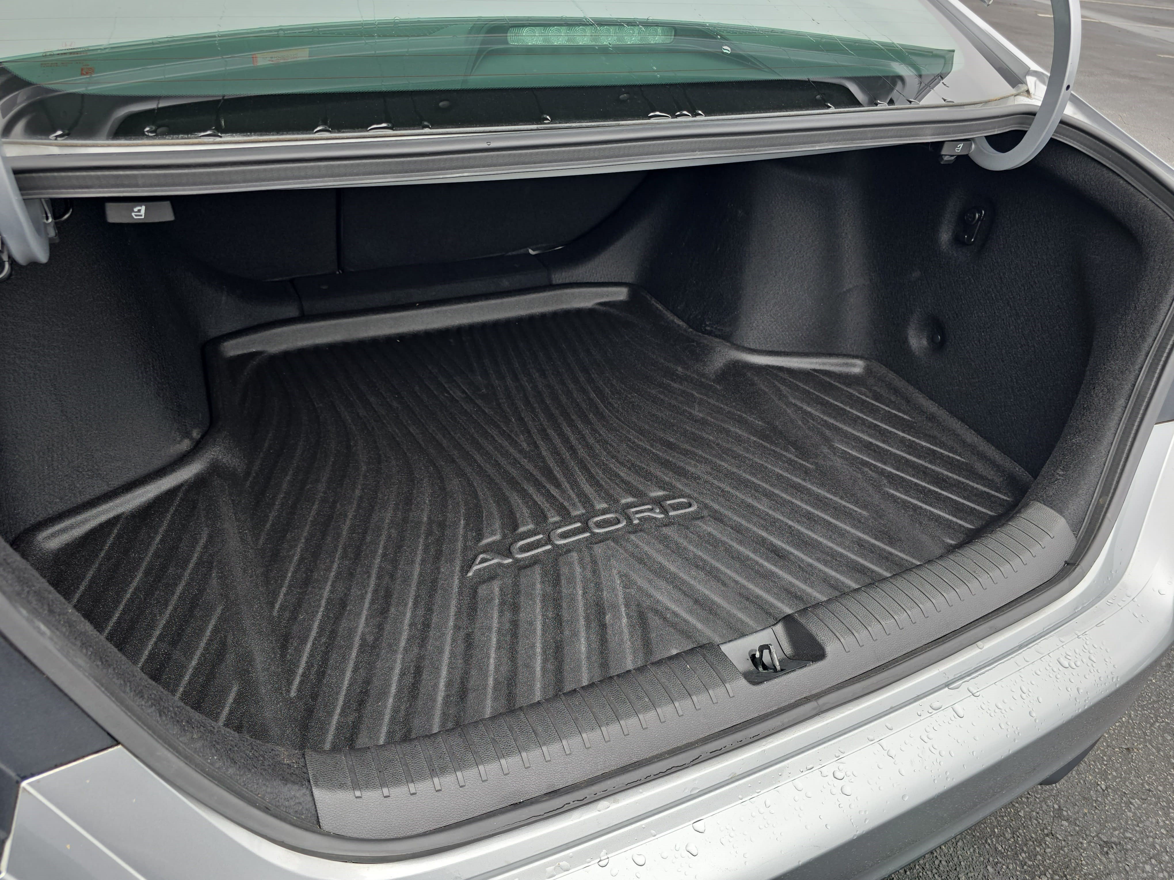 Certified 2023 Honda Accord EX image 12