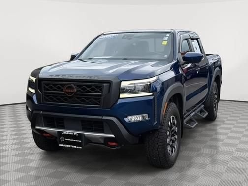 Used 2022 Nissan Frontier PRO-4X AWD/4WD image 1