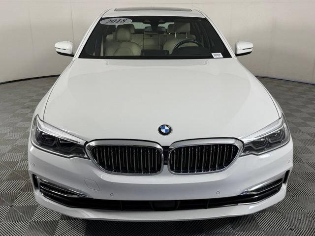 Used 2018 BMW 540i RWD image 11