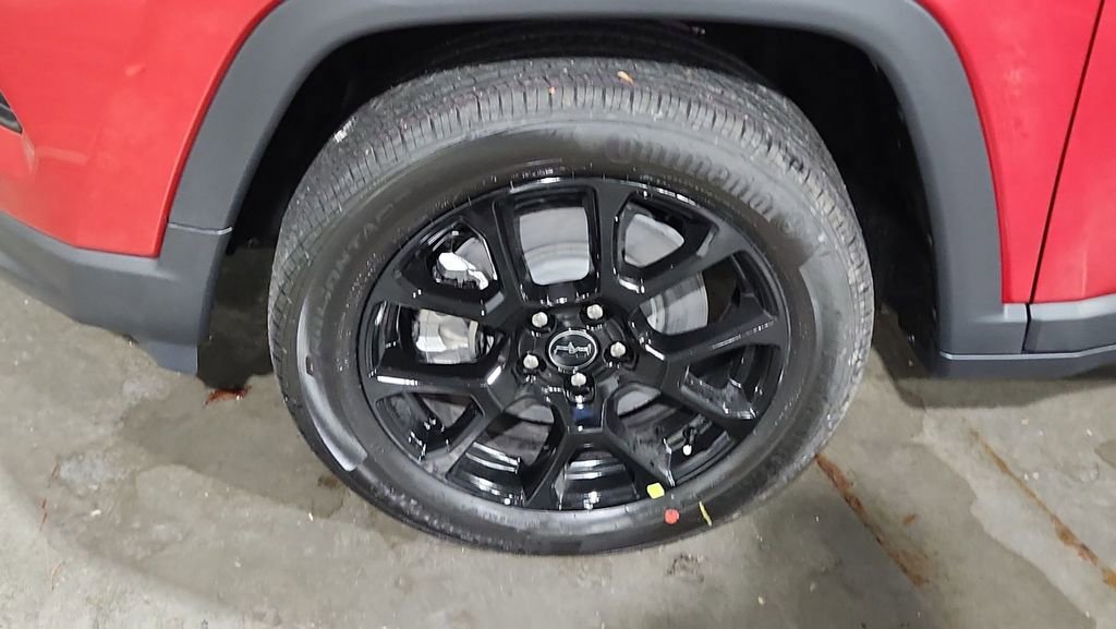 New 2026 Jeep Compass Latitude AWD/4WD image 14