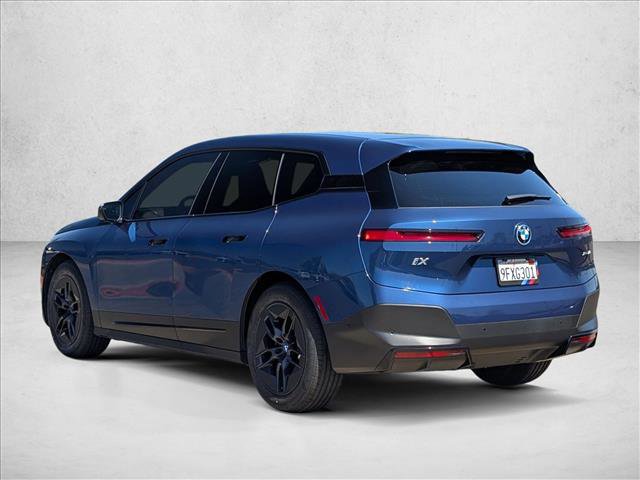 Certified 2023 BMW iX xDrive50 w/ Premium Package AWD/4WD image 7