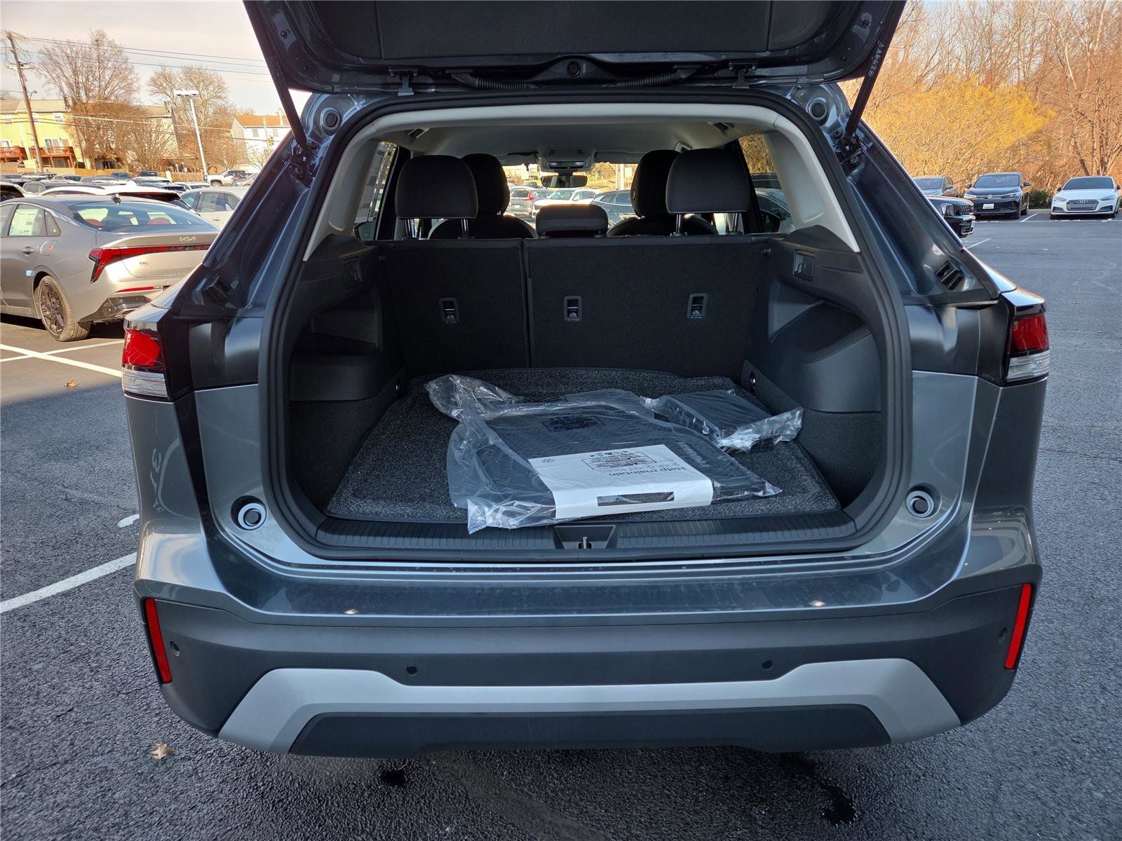 New 2026 Volkswagen Tiguan S image 5