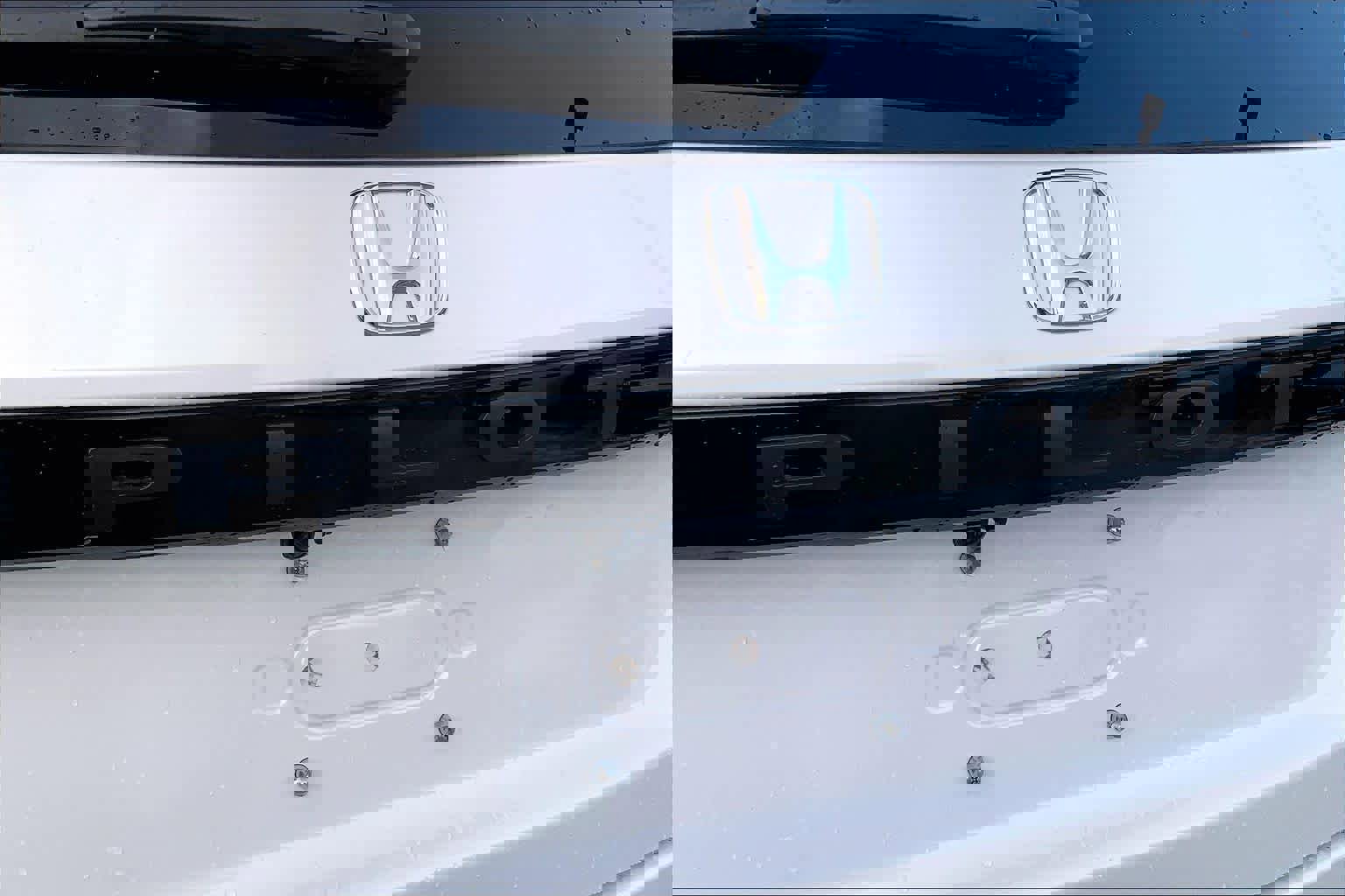 Used 2023 Honda Pilot Touring image 10