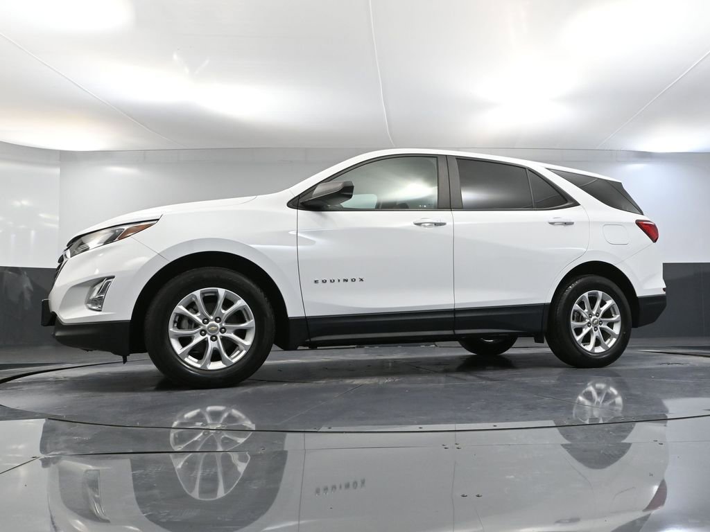 Used 2021 Chevrolet Equinox LS w/ LS Convenience Package image 52