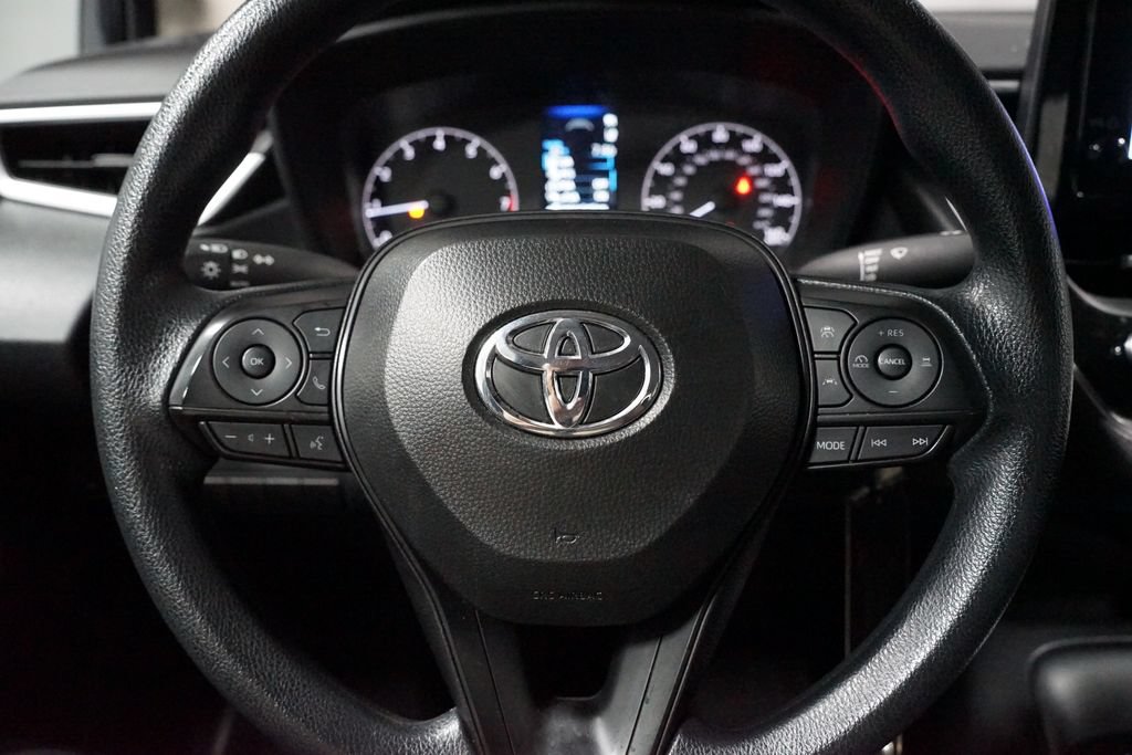 Certified 2025 Toyota Corolla LE FWD image 12