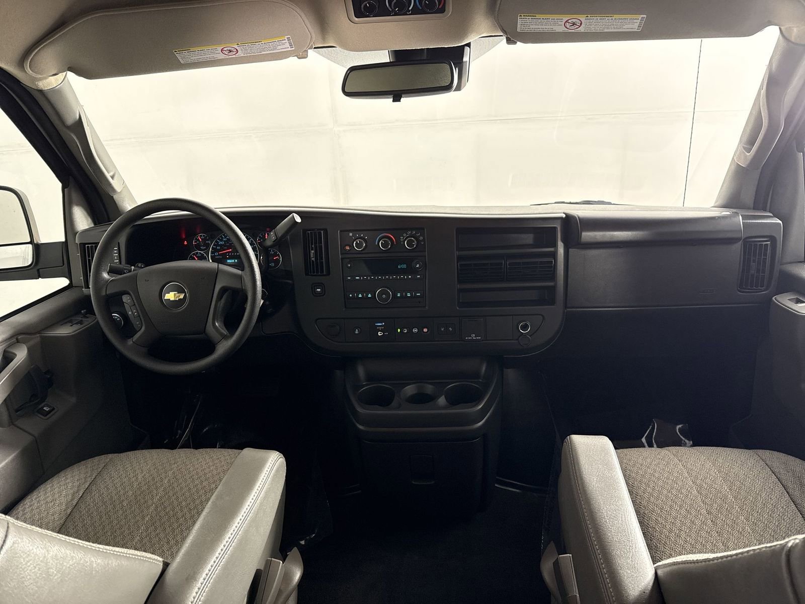Used 2024 Chevrolet Express 3500 LT w/ LT Preferred Equipment Group image 24