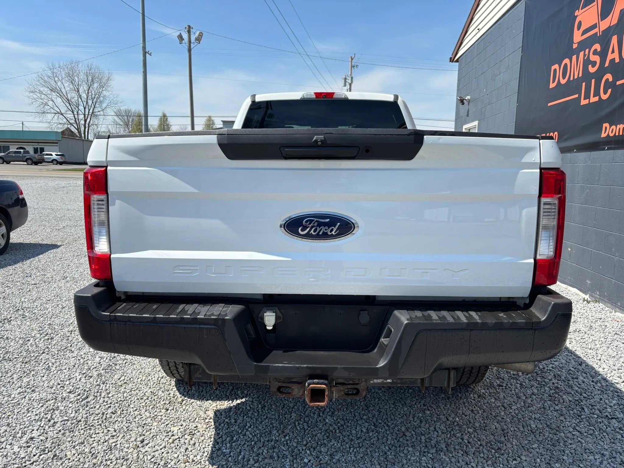 Used 2018 Ford F250 XL w/ Power Equipment Group image 4