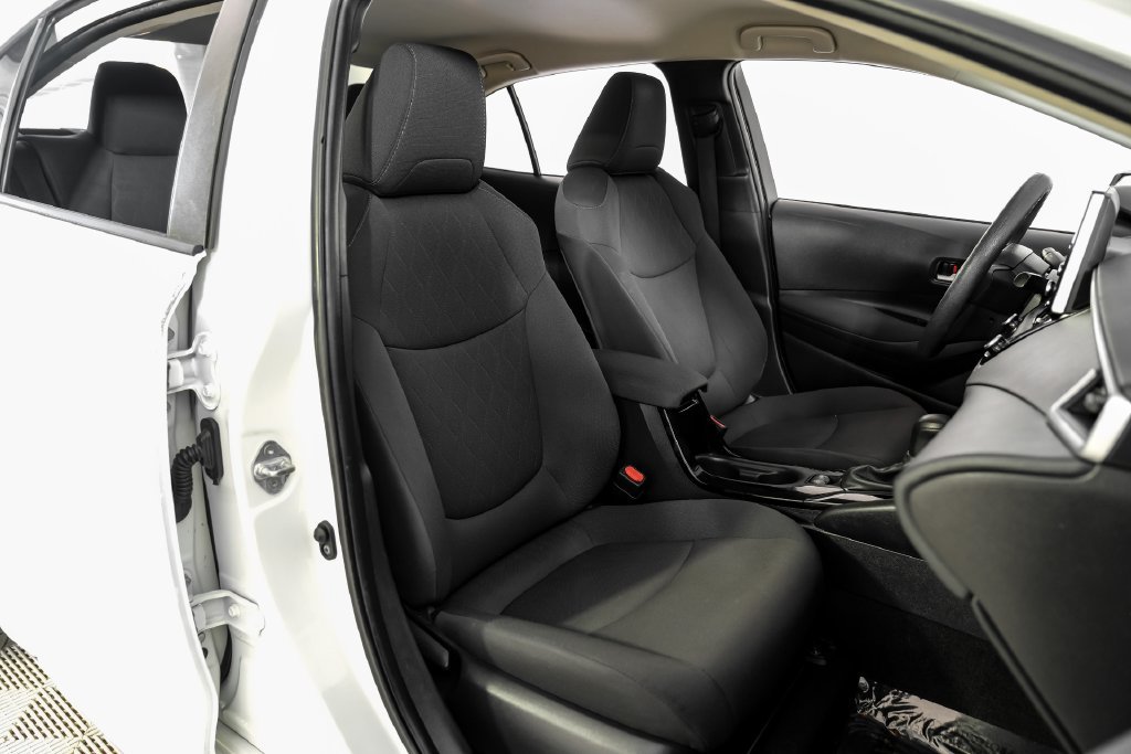 Used 2020 Toyota Corolla LE FWD image 34