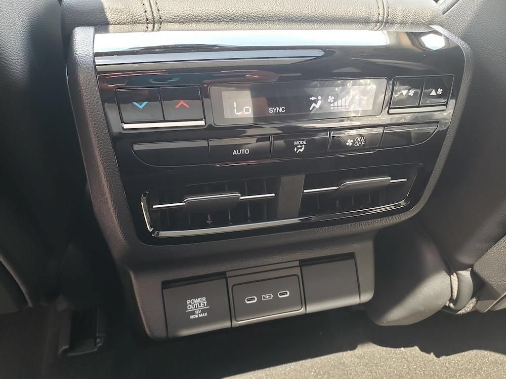 New 2026 Acura MDX SH-AWD image 7