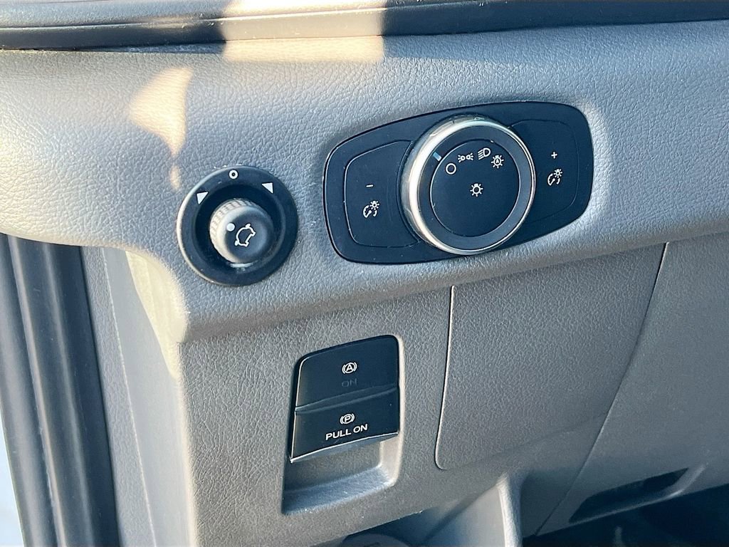 Used 2023 Ford Transit 250 Medium Roof image 10