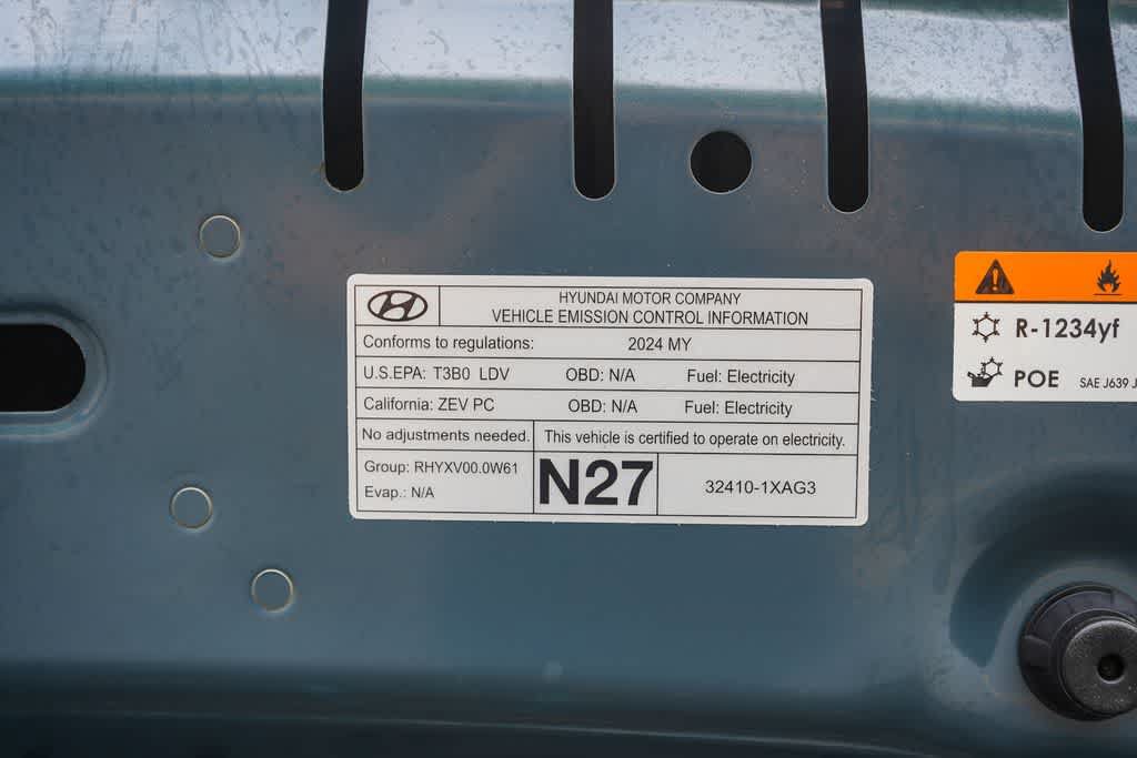 Certified 2024 Hyundai Ioniq 5 SEL RWD image 27