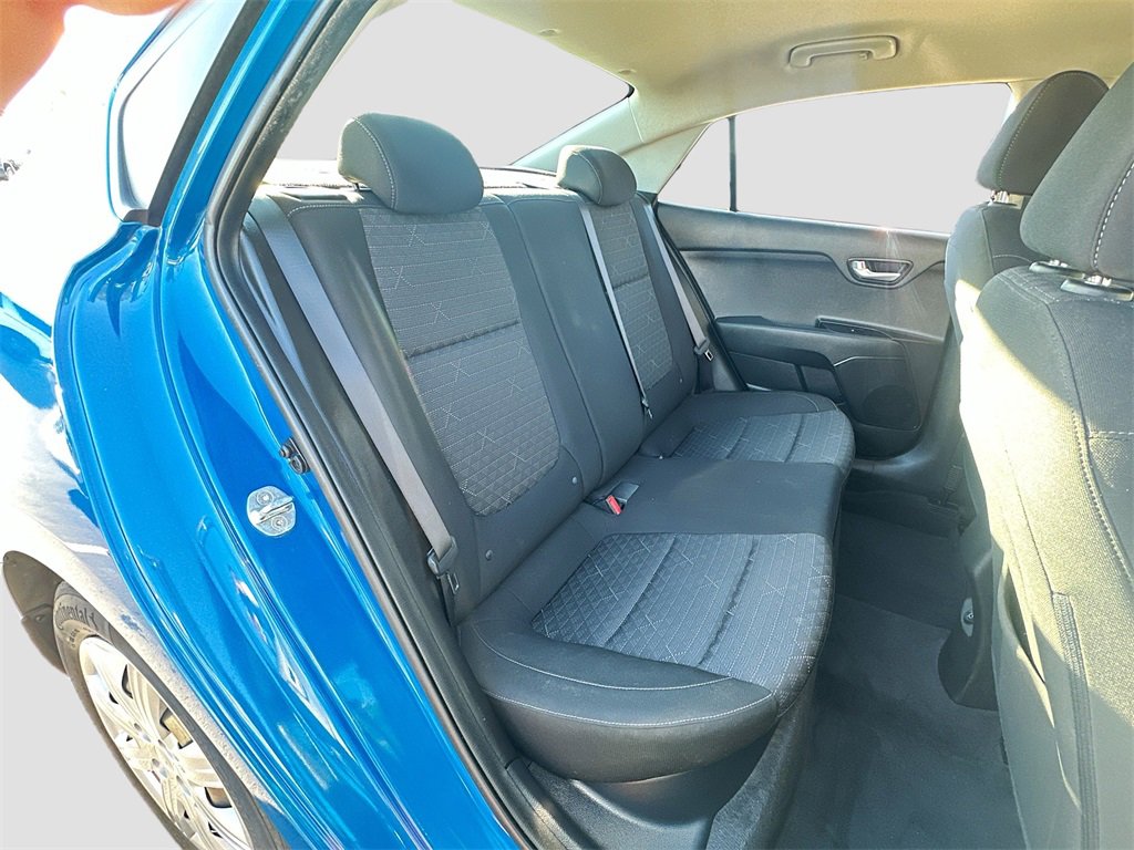 Certified 2021 Kia Rio S image 22