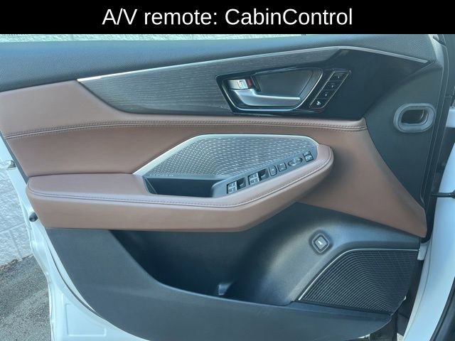Used 2022 Acura MDX SH-AWD w/ Advance Package image 11