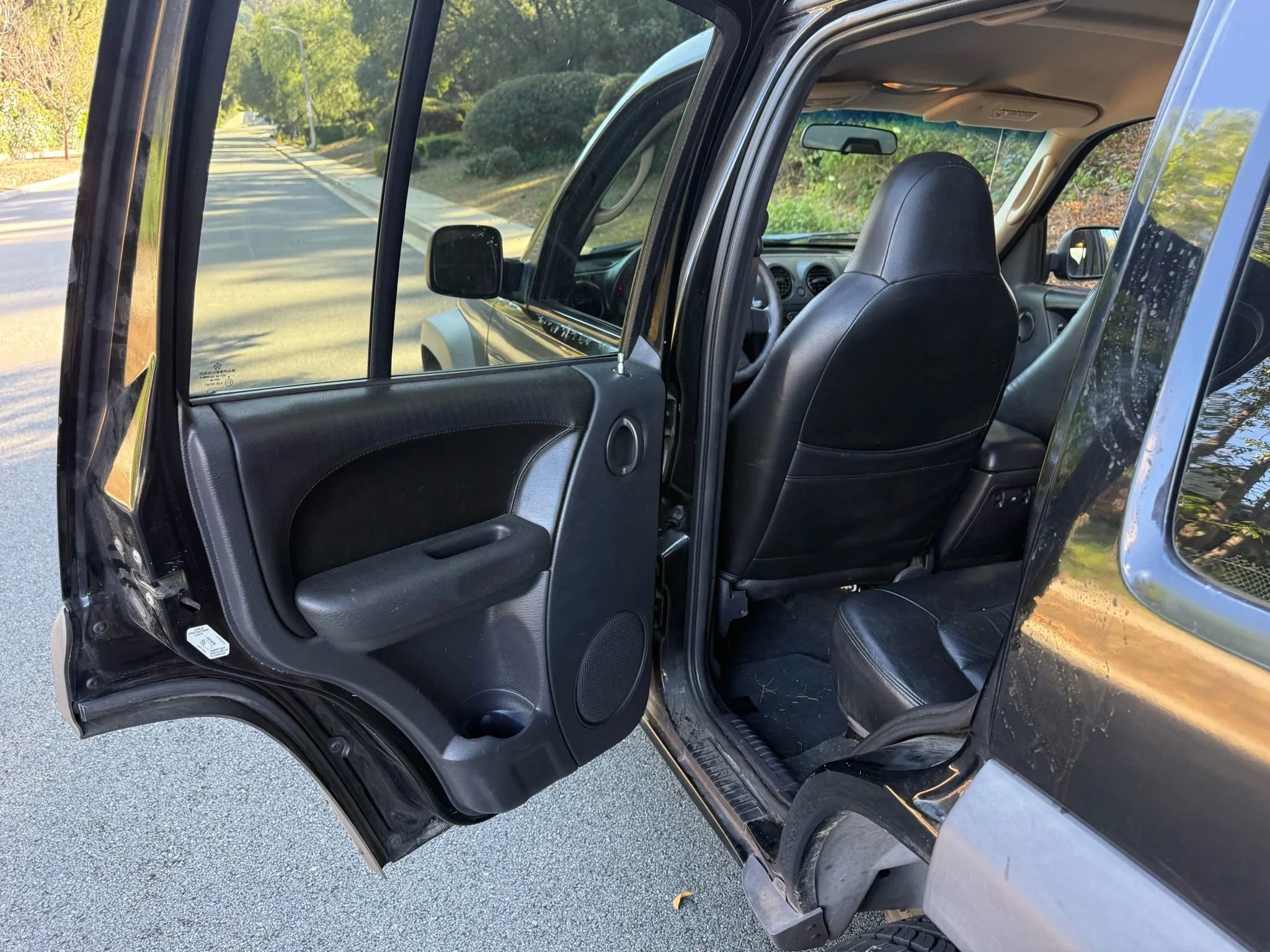 Used 2002 Jeep Liberty Sport RWD image 11
