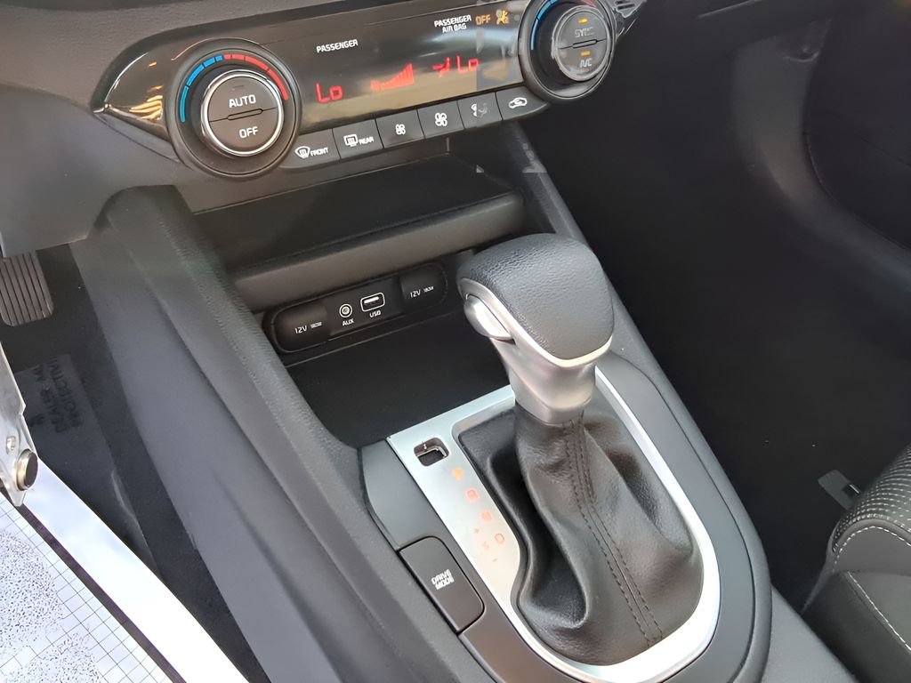 Used 2019 Kia Forte LXS image 19