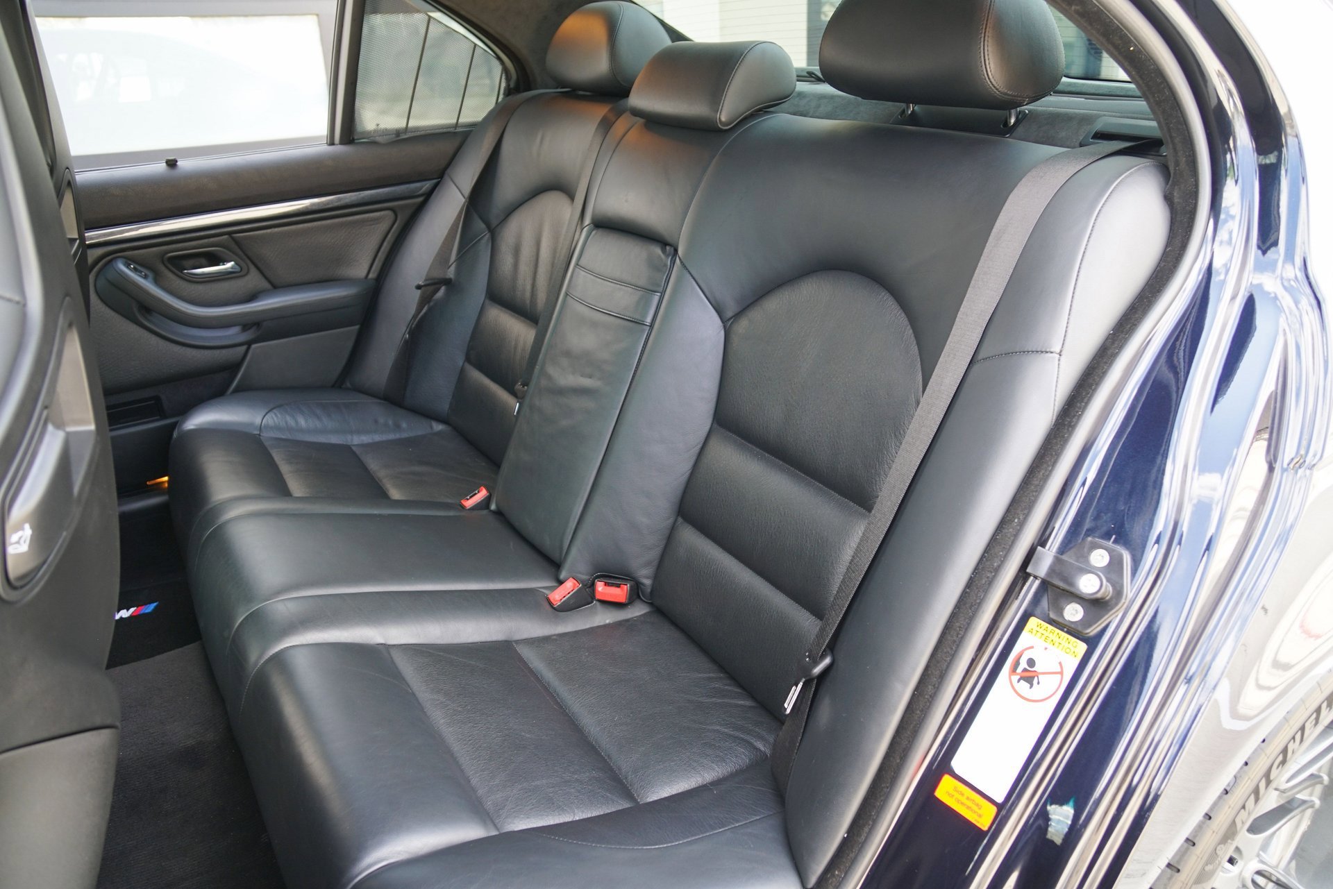 Used 2003 BMW M5 image 32