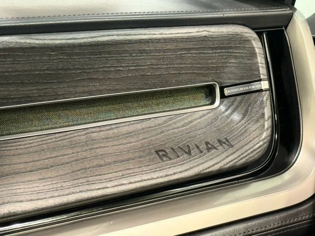 Used 2022 Rivian R1T Adventure AWD/4WD image 74