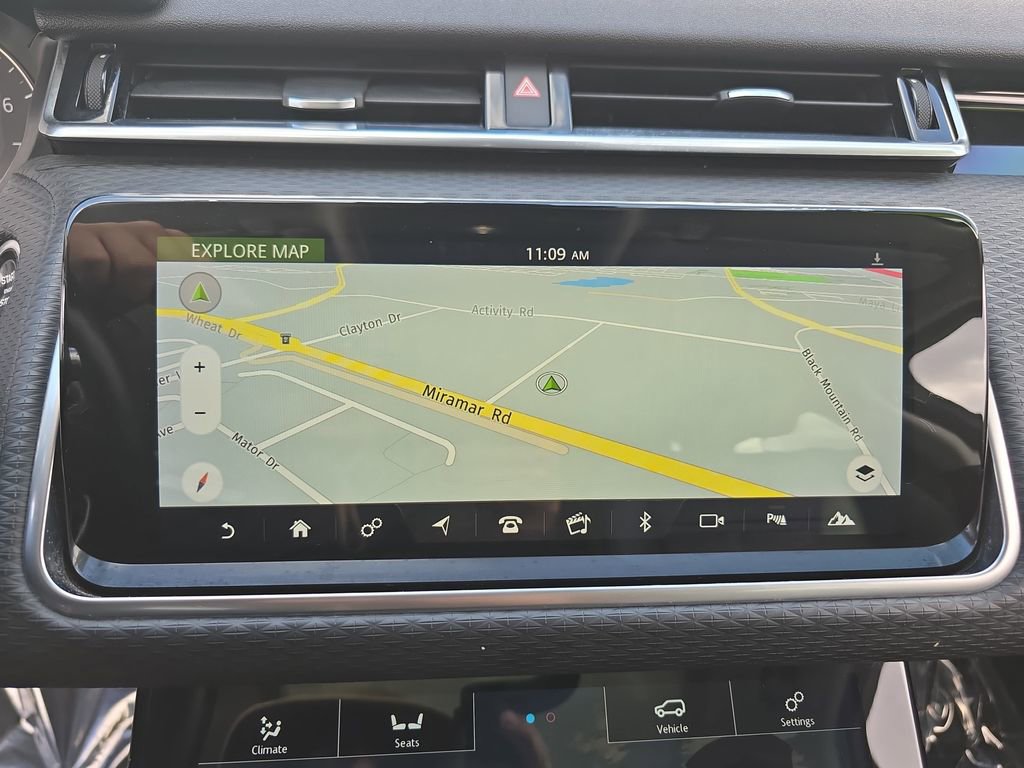 Used 2019 Land Rover Range Rover Velar S image 25