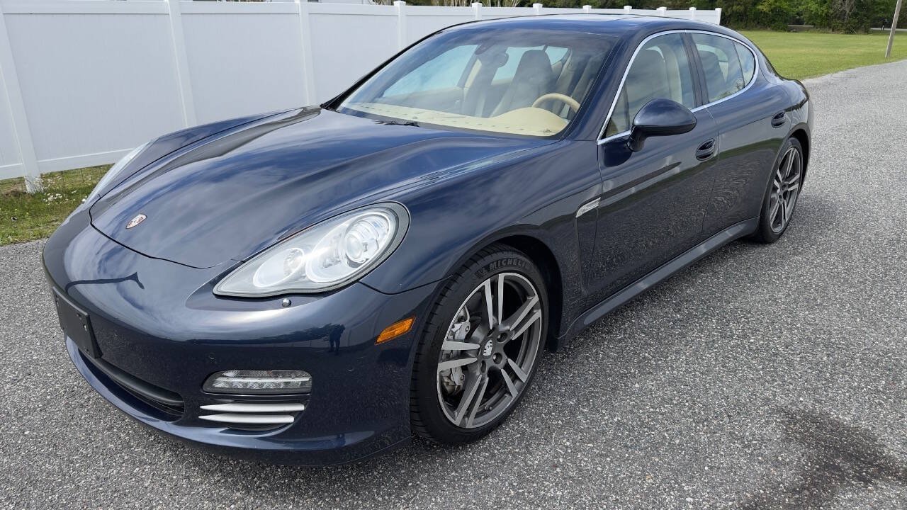 Used 2011 Porsche Panamera 4S AWD/4WD image 1